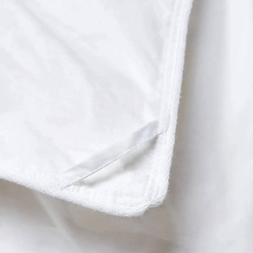 Quince All-Season Premium Down Alternative Comforter - King - Picture 8 of 14